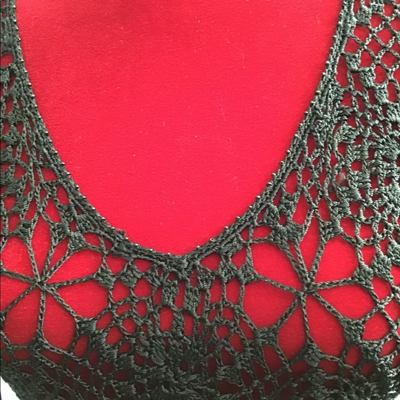 The Limited - Picture 3 of 5